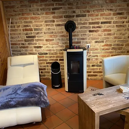 Retreat With Private Garden *