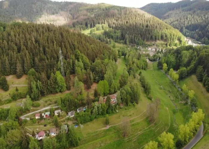 Retreat With Private Garden Semesterbostad *