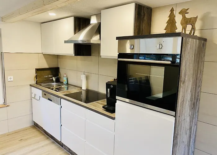 Retreat With Private Garden *