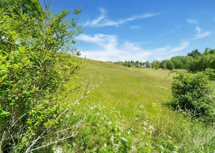 Semesterbostad Retreat With Private Garden *