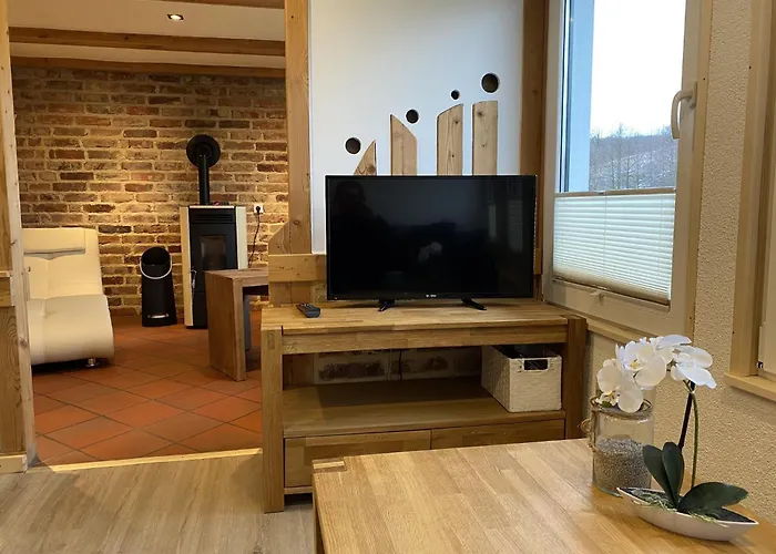 Retreat With Private Garden Semesterbostad Güntersberge